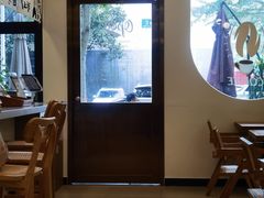-Reset Coffee 与海咖啡