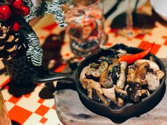橄榄油香煎蘑菇-TIAGO HOME KITCHEN(王府中环店)