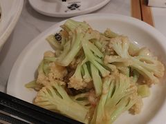 -江渔儿酸菜鱼(万科东荟城店)