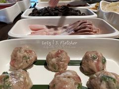 海底捞咯吱咯吱贡菜丸子（半）-海底捞火锅(万丰桥店)