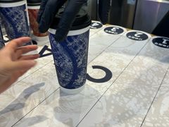 -霸王茶姬(上海静安大悦城店)
