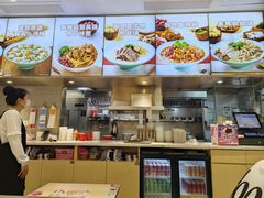-小杨生煎(浦江欢乐颂店)