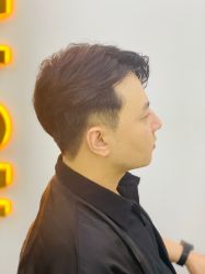 -MOVAN  HAIR莫凡匠人发型屋