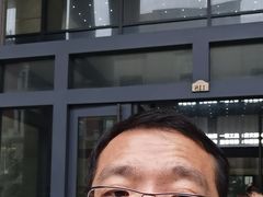 -农工商超市(金沙江路店)