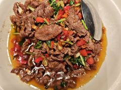 -爱碗亭·鲜炒湖南菜(壹城中心店)