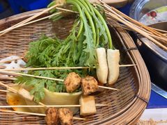 -马路边边麻辣烫串串火锅(体育西路店)