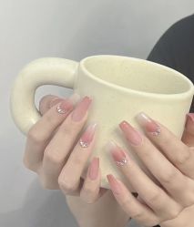 -悦指间美甲美睫