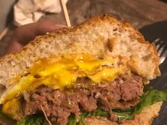 -HIGH FIVE哈福手工汉堡(桂林路店)