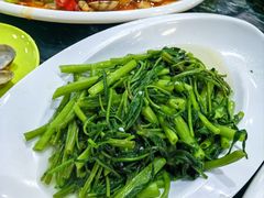 -小海豚•老字号海鲜餐厅(天涯店)