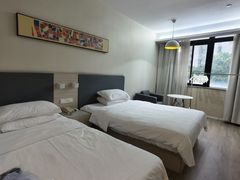 -汉庭(上海第六医院柳州路店)