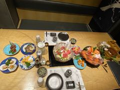-枝魯枝魯自助料理