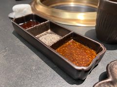 -铭牛烧肉·和牛海鲜自助(高新月牙湖店)