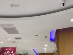 -雅悦齿科(顾村公园店)