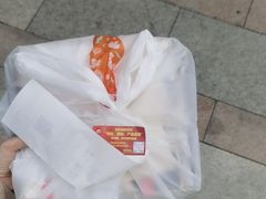 -必胜客(尹山湖歌林公园店)
