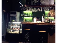 -出走咖啡·面包(宋庄店)