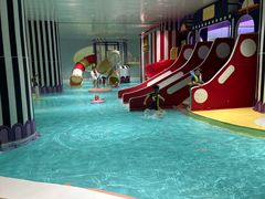 -涨巢·潮玩水疗局