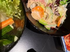 -山川小町·极番烧肉(新地假日广场店)