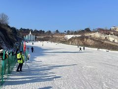 -蓟洲国际滑雪场