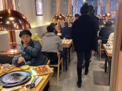 大堂-喜来稀肉(北外滩白玉兰广场店)