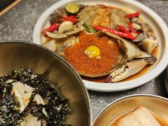 -草家酱蟹炭火烤肉店(珲春南路二店)