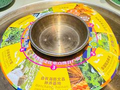 -润园四季椰子鸡火锅(卓越INTOWN店)