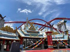 -七彩云南欢乐世界