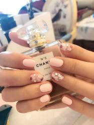 -Miss·A日式美甲美睫