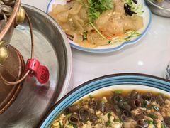 -一口猪海鲜浑锅·东北家常菜