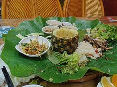 -沐毫傣泐云南菜孔雀宴•手抓饭傣味烧烤(曼听公园店)