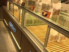 面包甜点陈列柜-爸爸糖吐司面包(重庆解放碑英利大融城店)