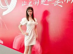 -梅龙镇广场