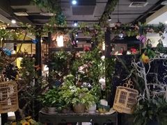 -舌尖上的食缘花园主题餐厅