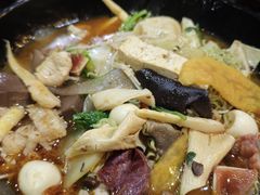 -万记麻辣烫国展总店