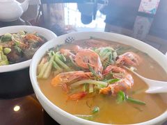 萝卜大虾-喜乐餐厅•灯笼虾球首创者•本地小海鲜(二马路店)