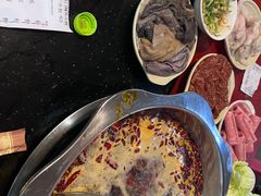 -储奇门鳝鱼火锅(总店)