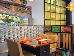 -鸭绿江海鲜烧烤大排档(杏林街店)