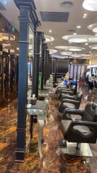 点击看大图 -八佰伴8008星级形象店