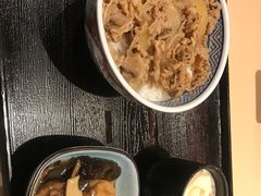招牌和味牛肉饭-吉野家(上海美罗城店)