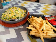 -咖啡人·融合餐厅(万达环宇店)