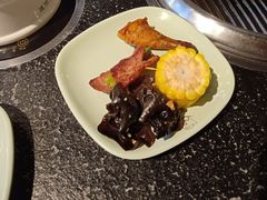 -釜御山海鲜烤肉火锅自助(新城市中心店)