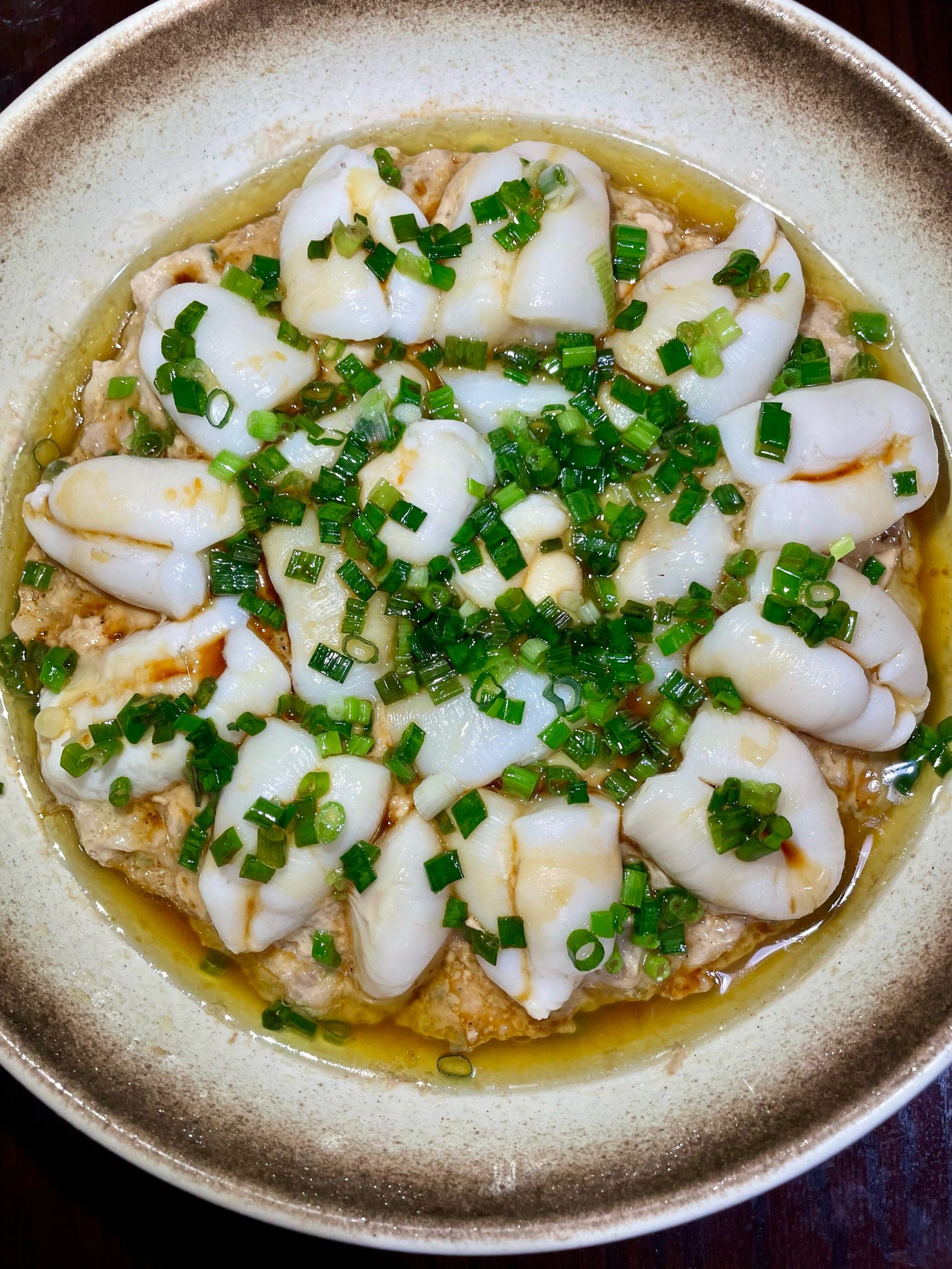 墨鱼蛋蒸马蹄肉饼,油泼葱香肥蛏～  676767#简单美味家常菜做法