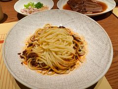 -荣家黄鱼面(前滩太古里店)