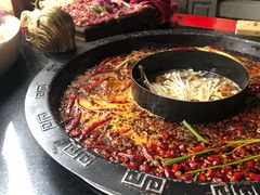 松茸菌锅中锅-渝大狮毛肚老火锅(普陀店)