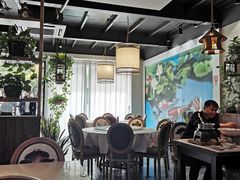 -魏铭鱼头捞饭(晋阳路店)