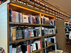 -茑屋书店(天目里店)