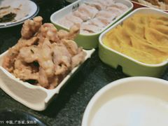 -两三事小郡肝串串香火锅(桂庙店)