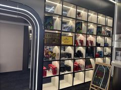-即氪电竞酒店(五一广场IFS国金中心店)