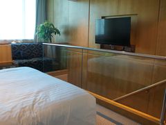 -苏州金鸡湖中茵皇冠假日酒店