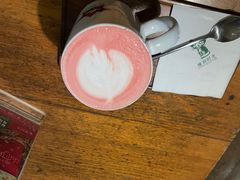 红丝绒拿铁-雕刻时光咖啡馆(交大店)