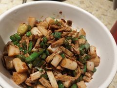 -味上湘菜馆(岳麓山店)